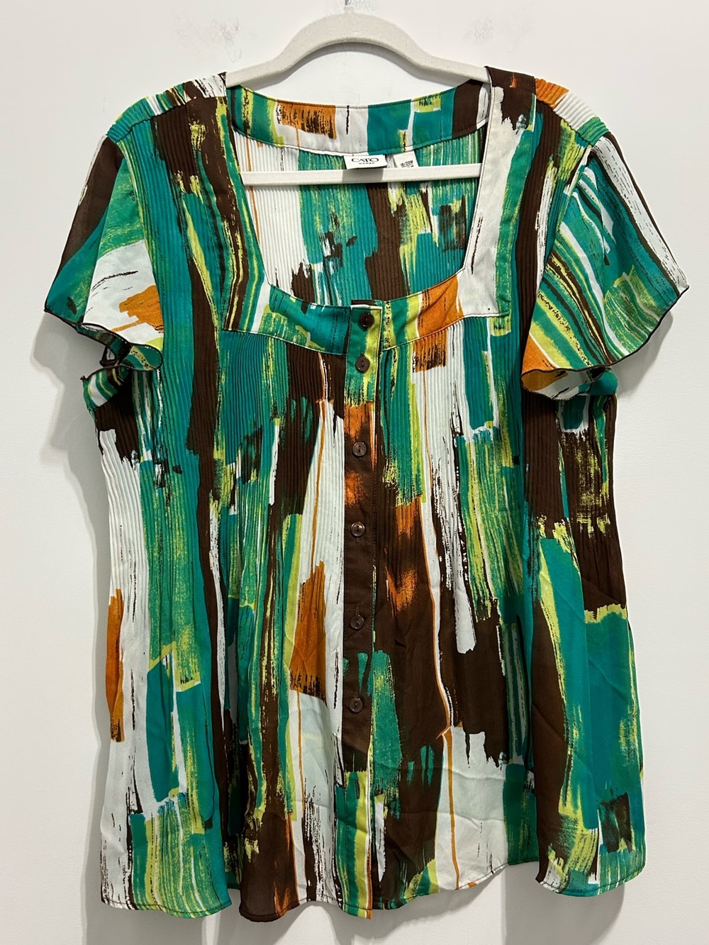 ♦️Cato Women’s Green Multicolor Abstract Scoop-Neck Button Blouse